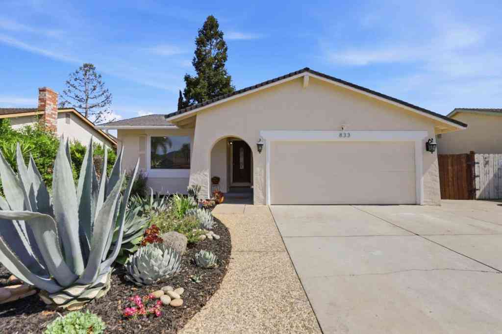 Homes For Sale - 833 Welburn Avenue<br/> Gilroy, CA 95020