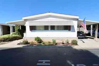 Mobile Home For Sale - 551 Lake Grove Way #165<br/> La Habra, CA 90631