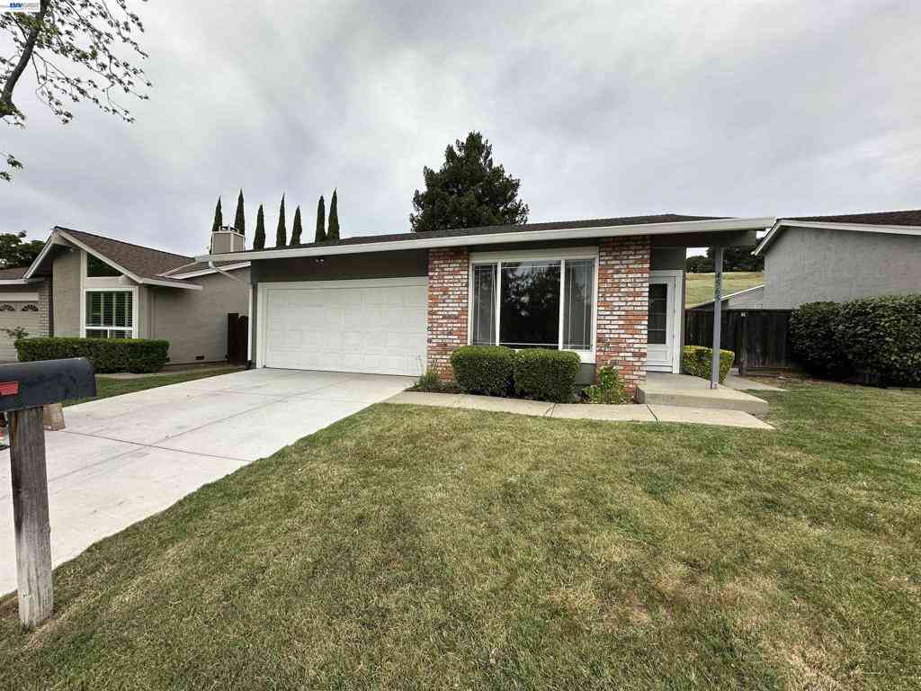 Homes For Sale - 4565 Wildcat Ln<br/> Concord, CA 94521
