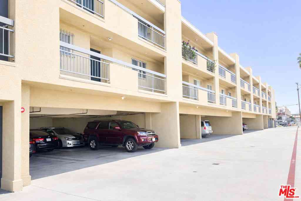 Condo For Sale - 9014 Burnet Avenue #208<br/> North Hills, CA 91343