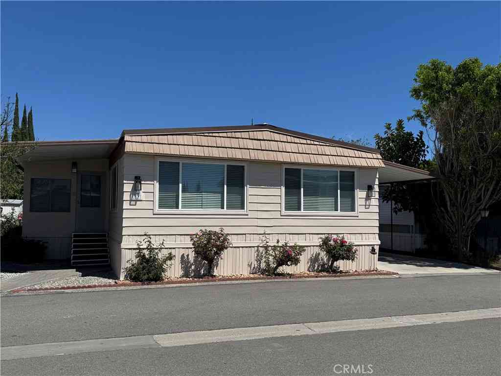 Mobile Home For Sale - 8801 Eton #99 #99<br/> Canoga Park, CA 91304