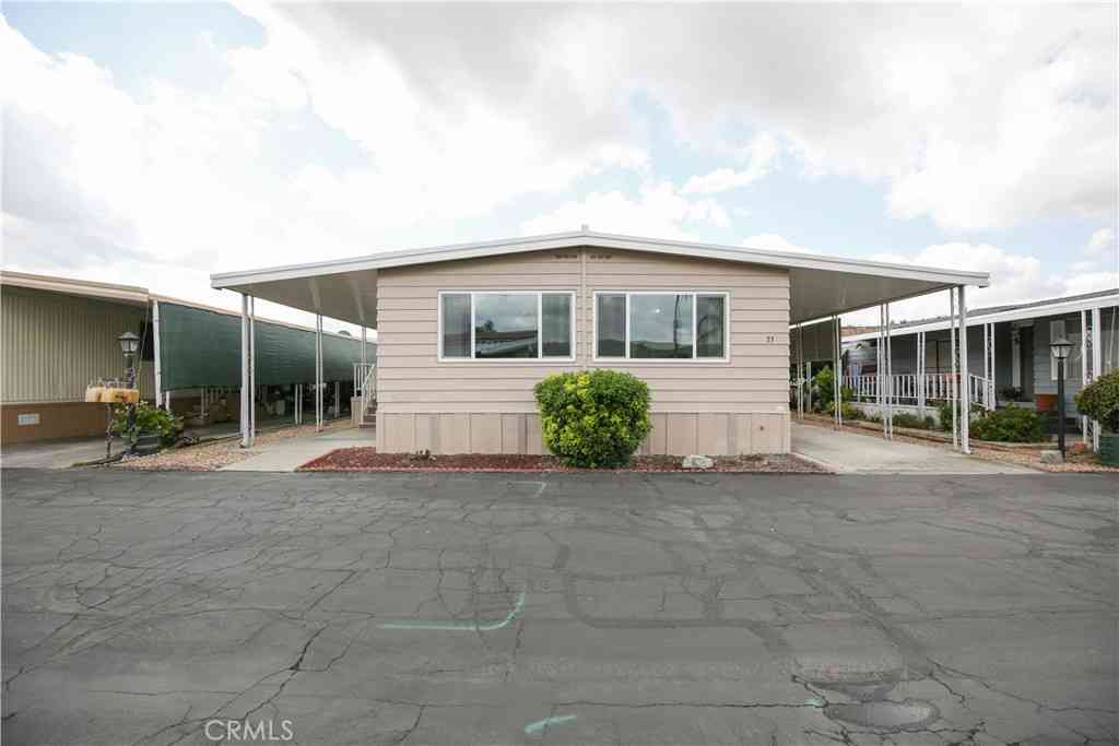 Mobile Home For Sale - 45521 State Highway 74 #35<br/> Hemet, CA 92544