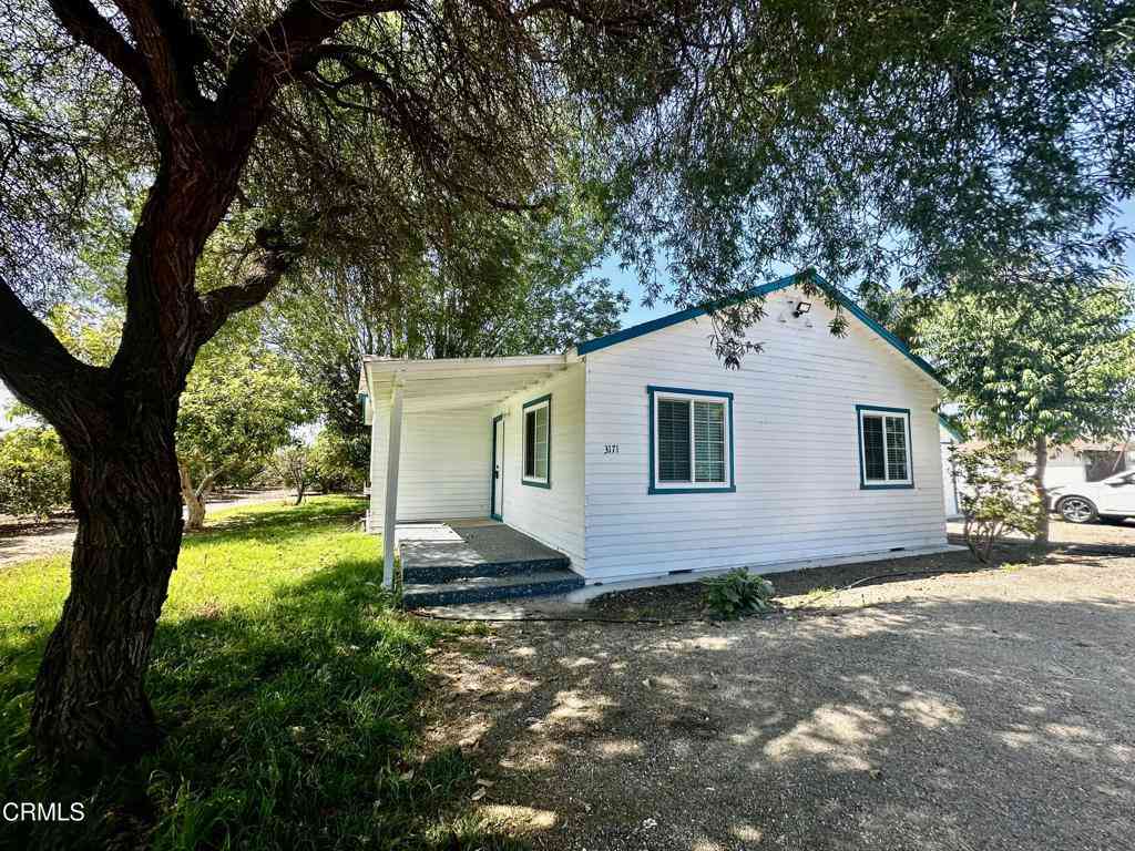Homes For Rent - 3171 E Los Angeles Avenue<br/> Somis, CA 93066