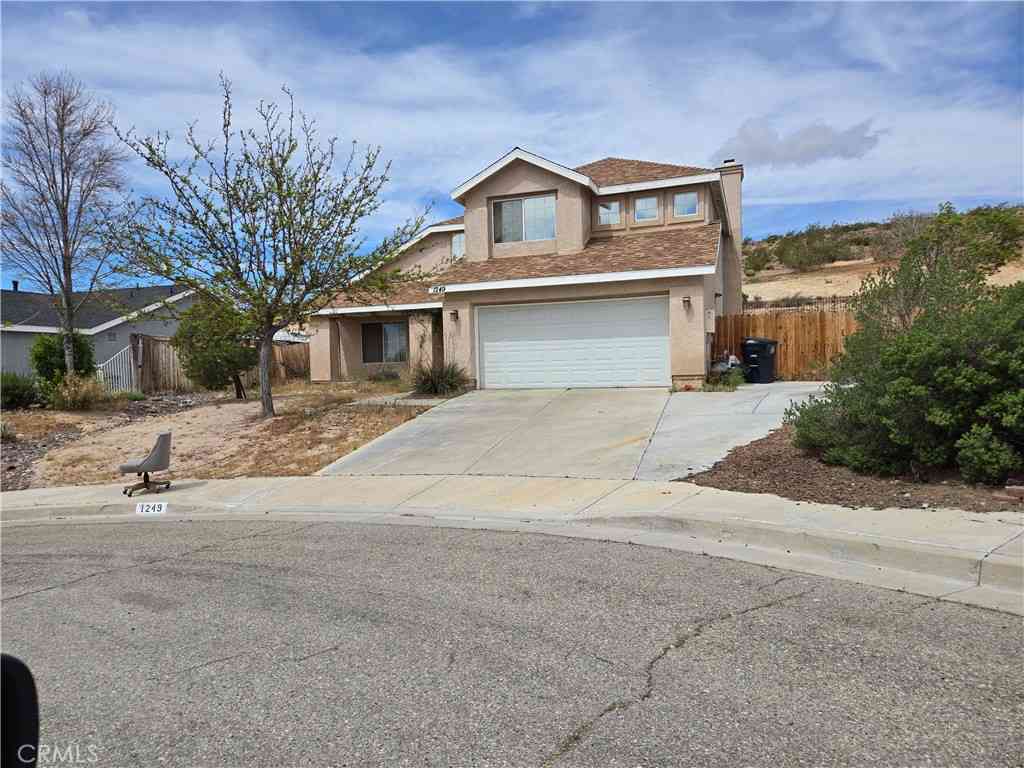 Homes For Sale - 1249 Bradford<br/> Rosamond, CA 93560