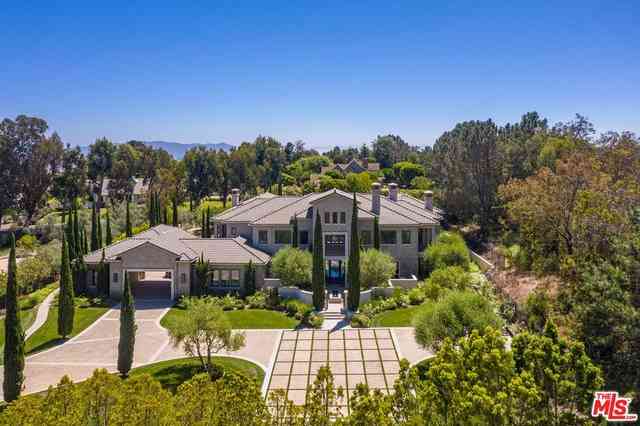 Homes For Sale - 1209 Via Aracena<br/> Camarillo, CA 93010