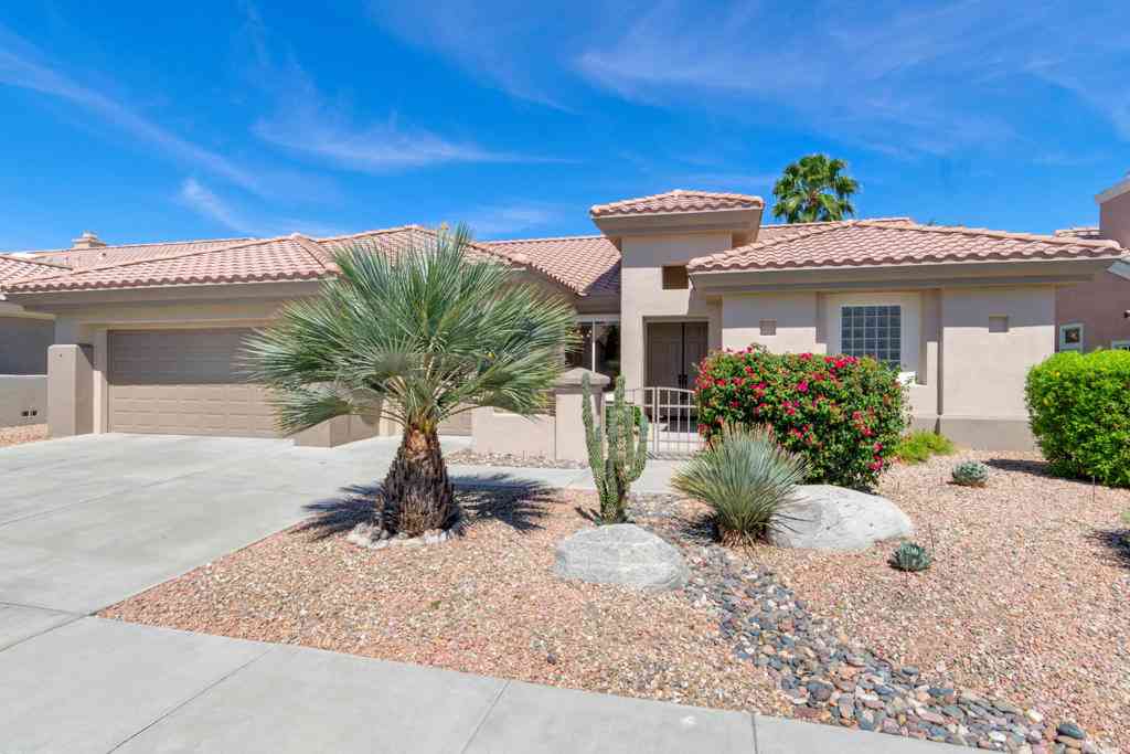 Homes For Sale - 78264 Arbor Glen Road<br/> Palm Desert, CA 92211