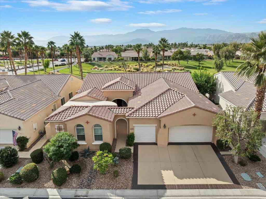 Homes For Sale - 81435 Camino Sevilla<br/> Indio, CA 92203