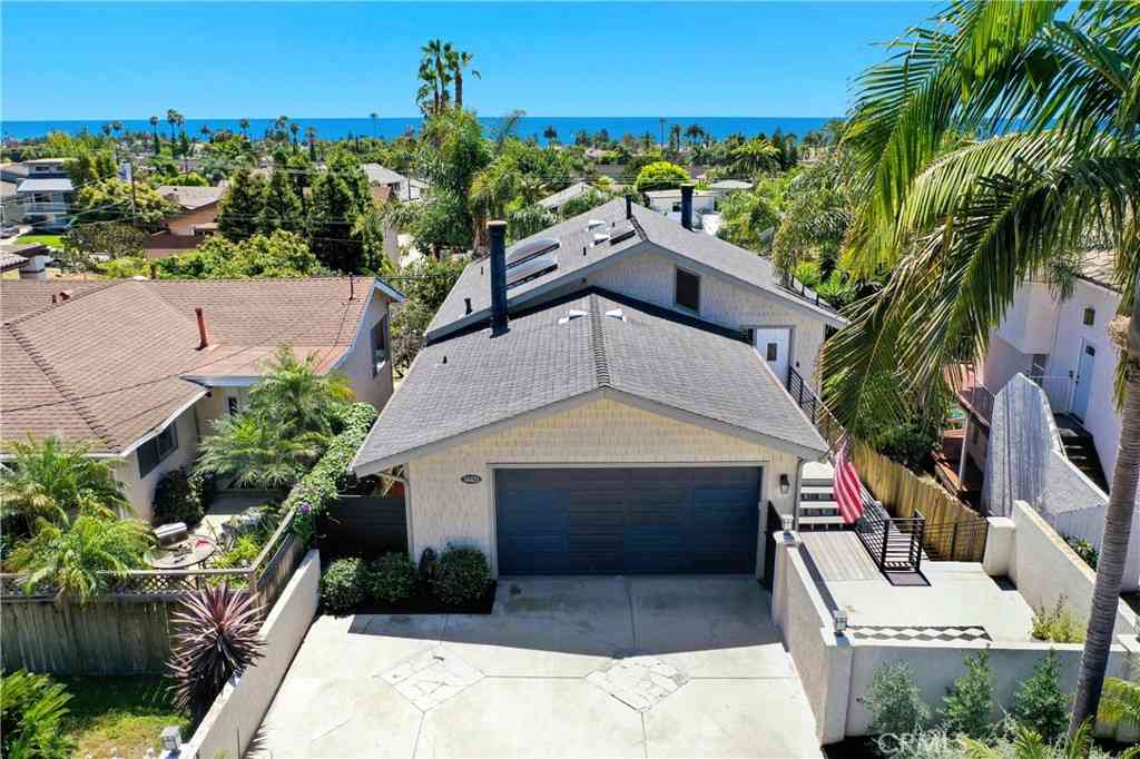Homes For Sale - 34421 Camino El Molino<br/> Dana Point, CA 92624