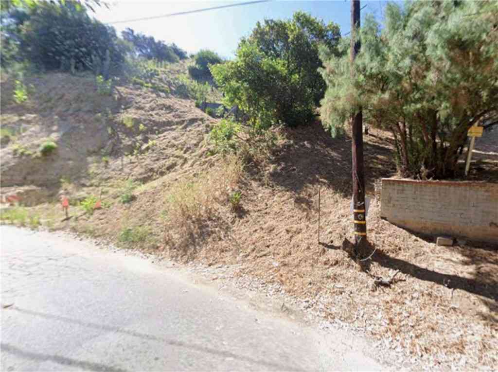 Vacant Land For Sale - 4591 Ensenada<br/> Woodland Hills, CA 91364