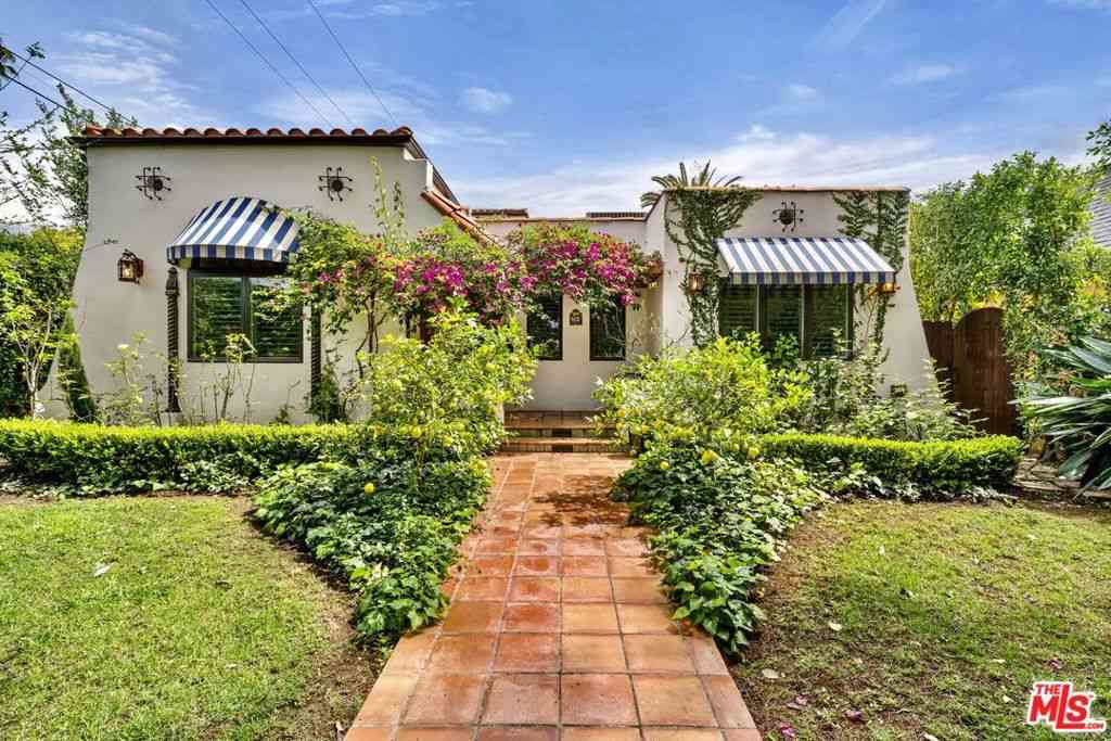 Homes For Sale - 758 N Mccadden Place<br/> Los Angeles, CA 90038