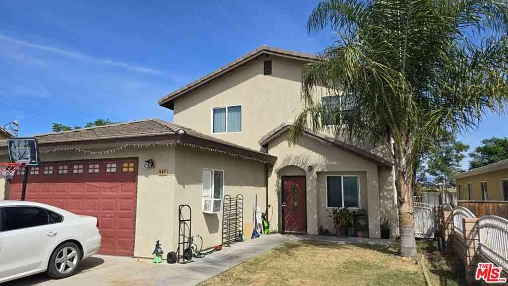Homes For Sale - 944 Fernando Street<br/> Colton, CA 92324