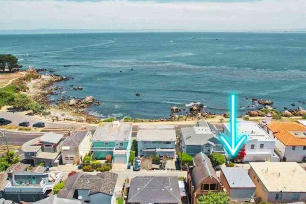 Homes For Sale - 775 Mermaid Avenue<br/> Monterey County, Pacific Grove, CA 93950