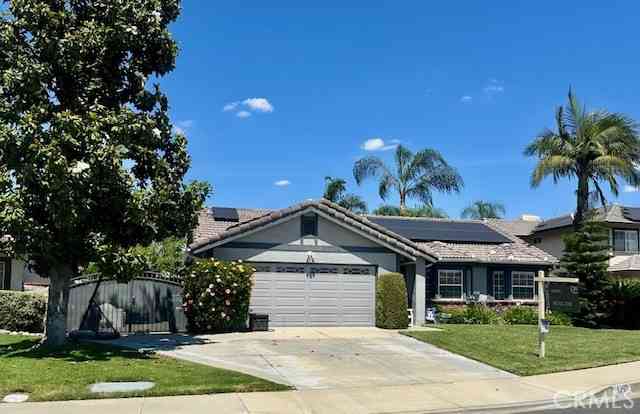 Homes For Sale - 4340 Lombardy Court<br/> Chino, CA 91710