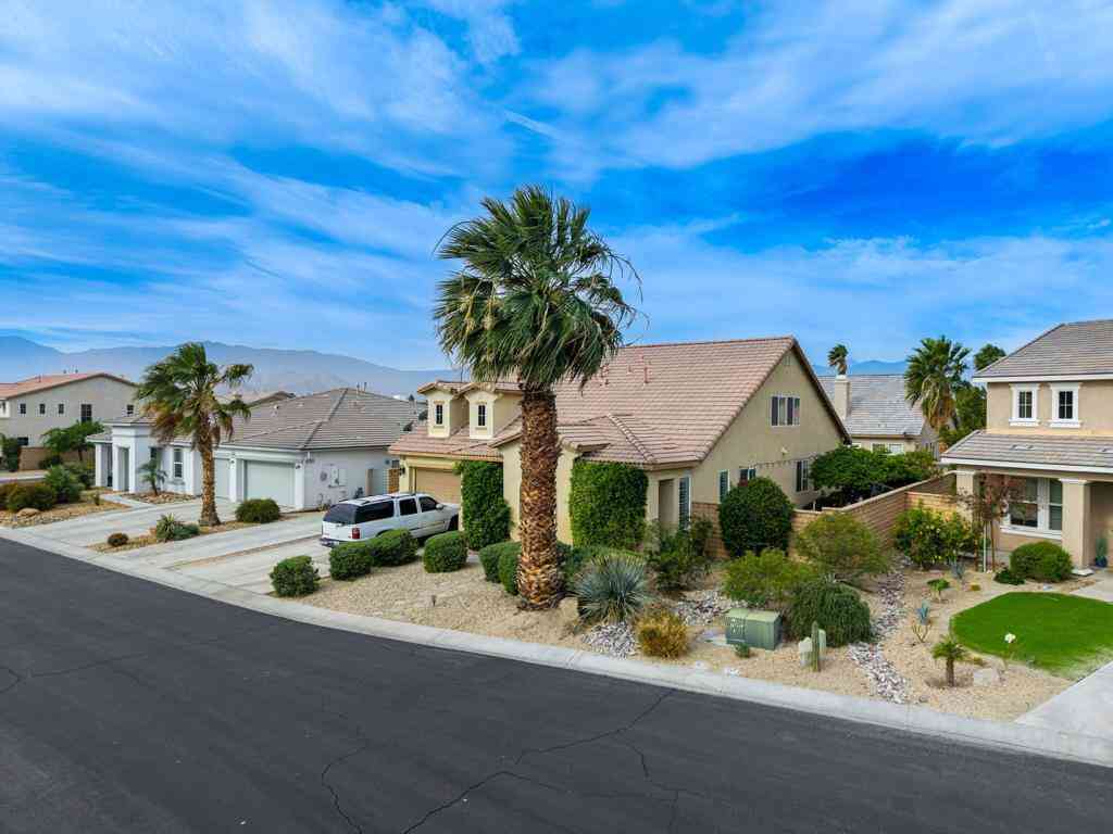 Homes For Sale - 37481 Coventry Street<br/> Indio, CA 92203