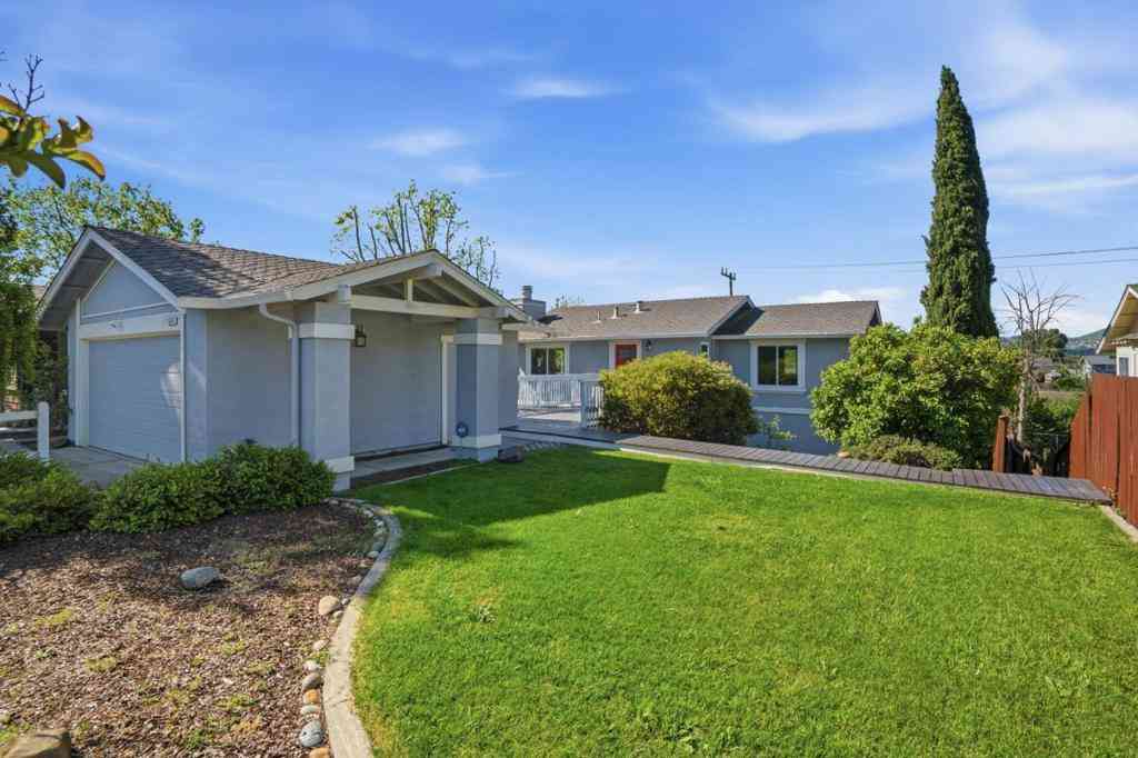 Homes For Sale - 7516 Stagecoach Road<br/> Alameda County, Dublin, CA 94568