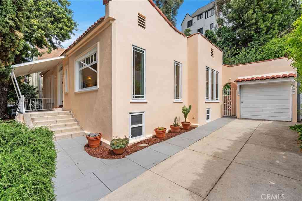 Homes For Sale - 2364 Canyon Drive<br/> Los Angeles, CA 90068