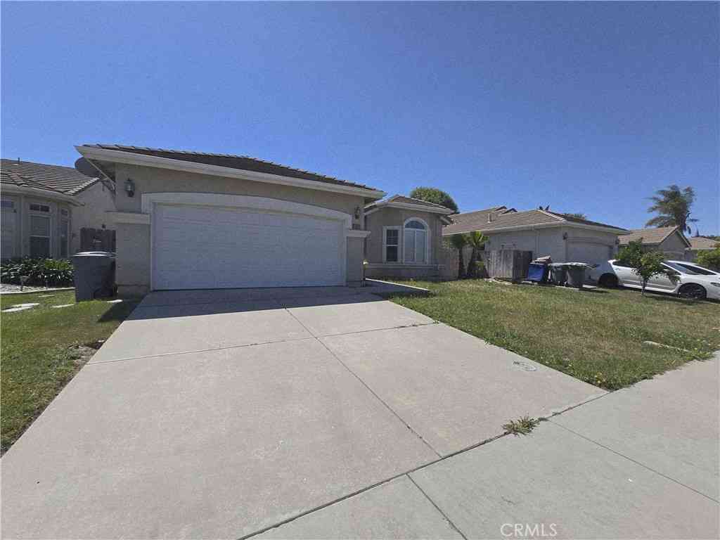 Homes For Sale - 2656 Mira Court<br/> Merced, CA 95341