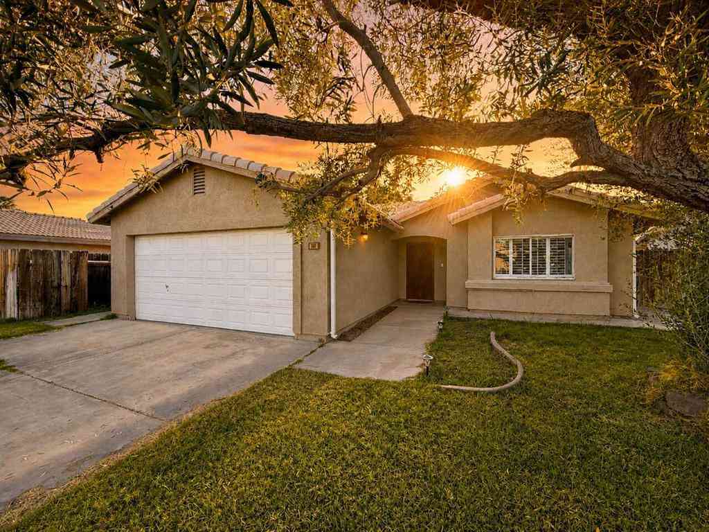Homes For Sale - 161 Eunice Circle<br/> Blythe, CA 92225
