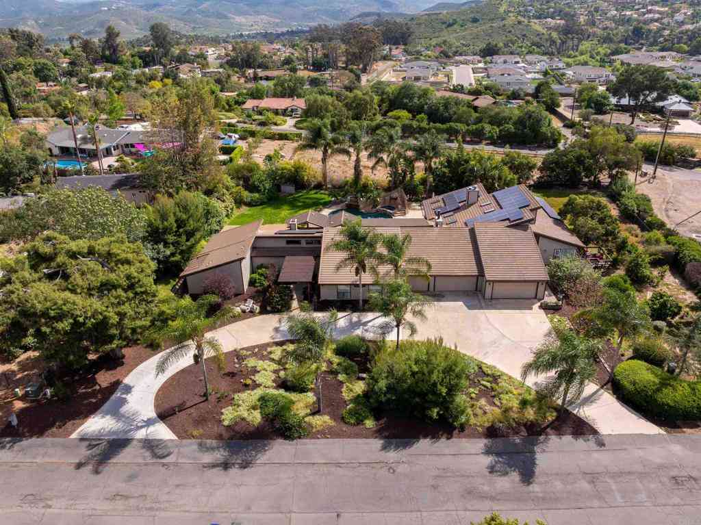 Homes For Sale - 11915 Fuerte Vista Lane<br/> El Cajon, CA 92020