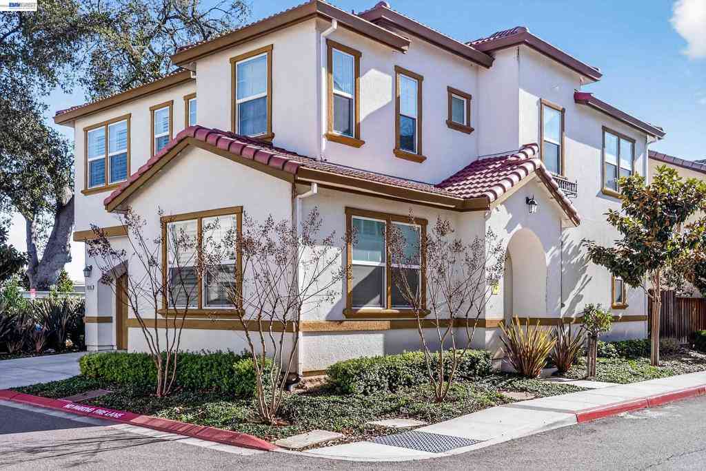 Homes For Sale - 5030 Brook Valley Loop<br/> San Jose, CA 95136
