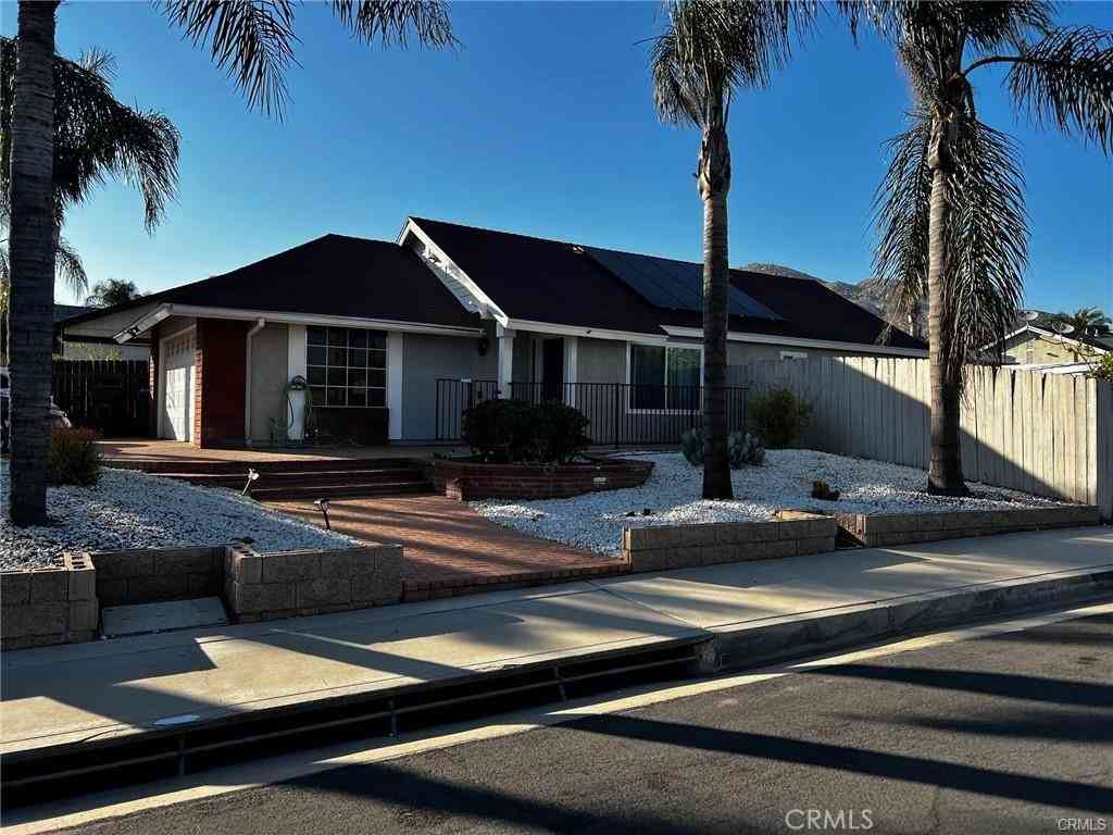 Homes For Rent - 22950 Chambray Drive<br/> Moreno Valley, CA 92557