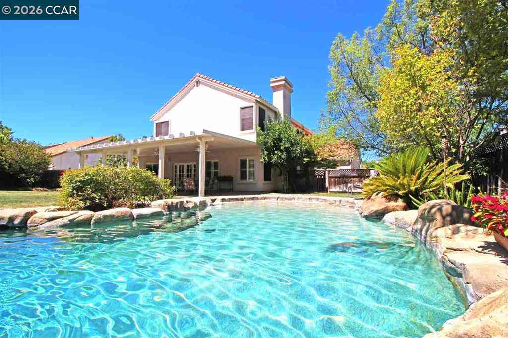 Homes For Sale - 1162 Sea Breeze Court<br/> Brentwood, CA 94513