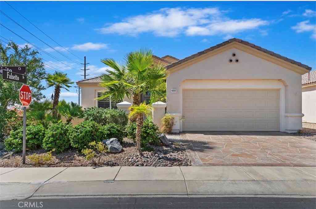 Homes For Rent - 78995 Spirito Court<br/> Palm Desert, CA 92211