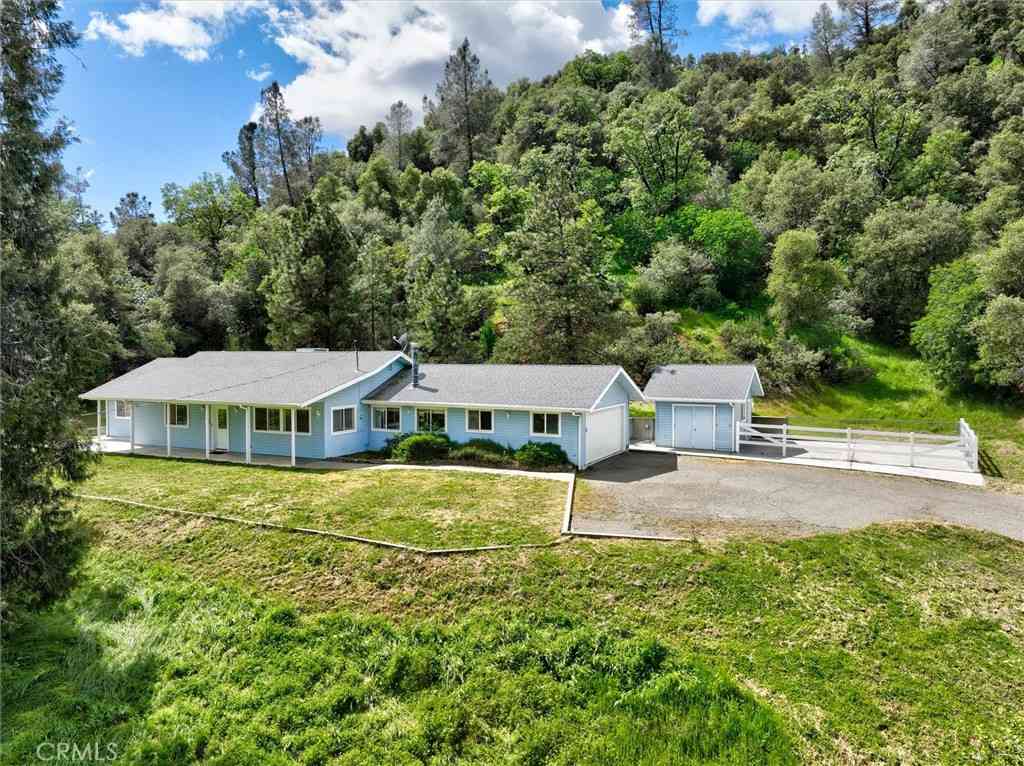 Homes For Sale - 2433 Kokanee<br/> Mariposa, CA 95338