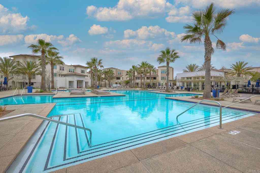 Townhouse For Sale - 5265 Beachfront Cove Street<br/> San Diego, CA 92154