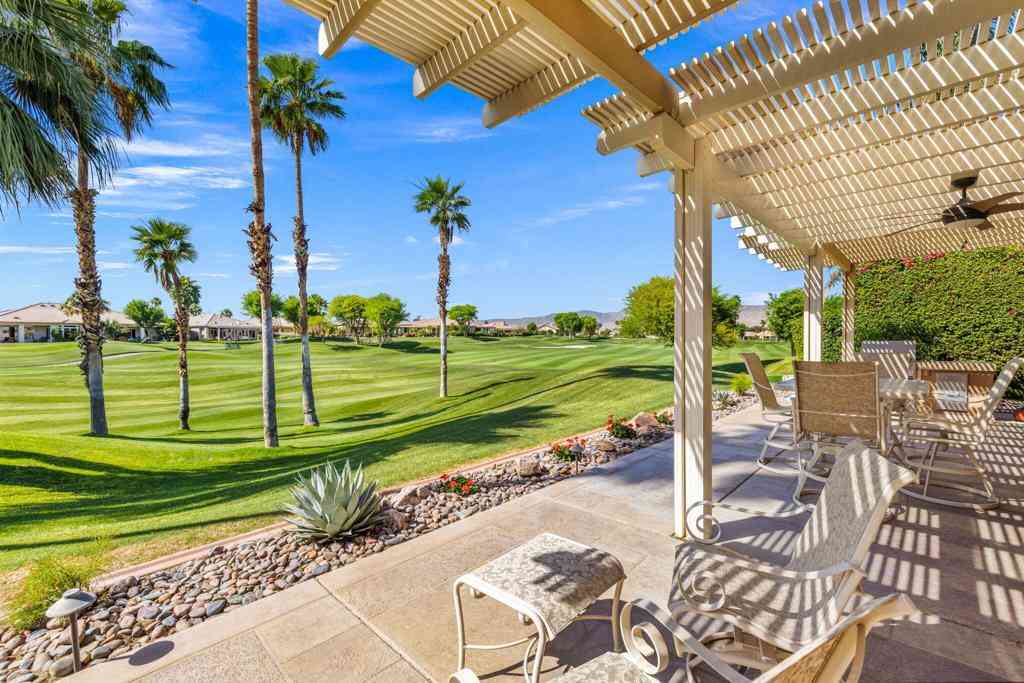 Homes For Sale - 44391 Royal Lytham Drive<br/> Indio, CA 92201