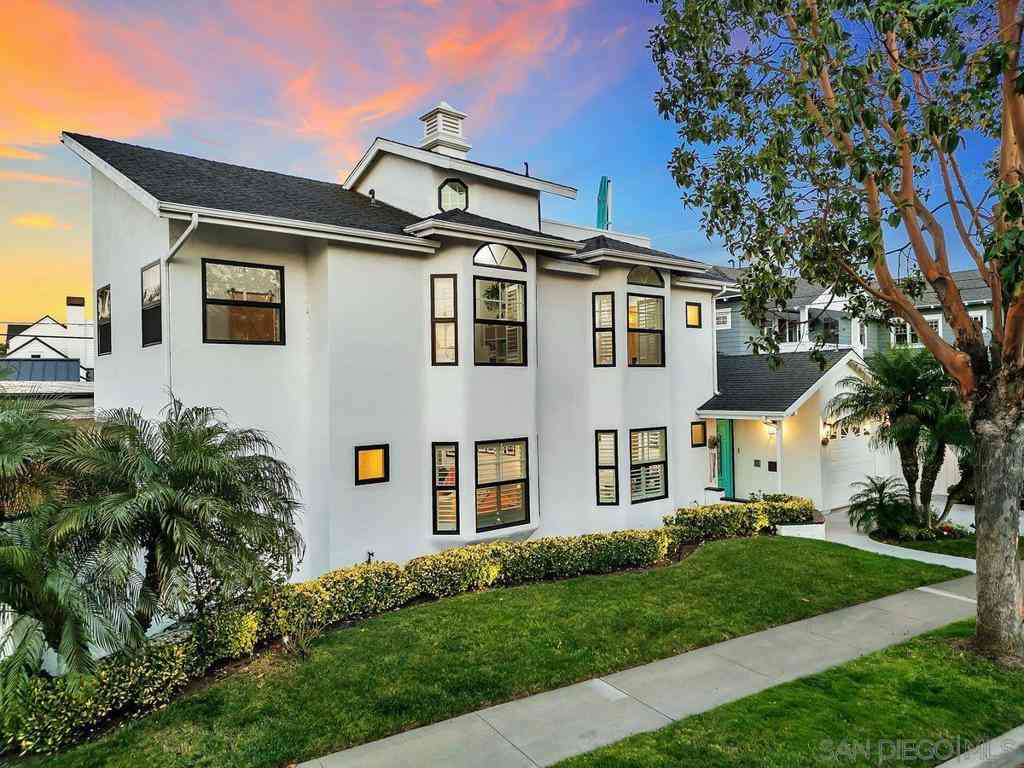 Homes For Sale - 981 Cabrillo Avenue<br/> Coronado, CA 92118