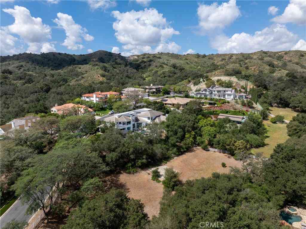 Homes For Sale - 8 Palomino<br/> Coto de Caza, CA 92679