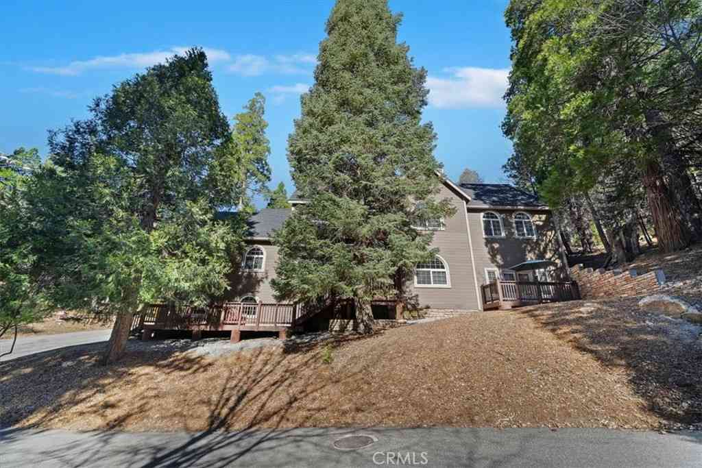 Homes For Sale - 27312 Little Bear<br/> Lake Arrowhead, CA 92317