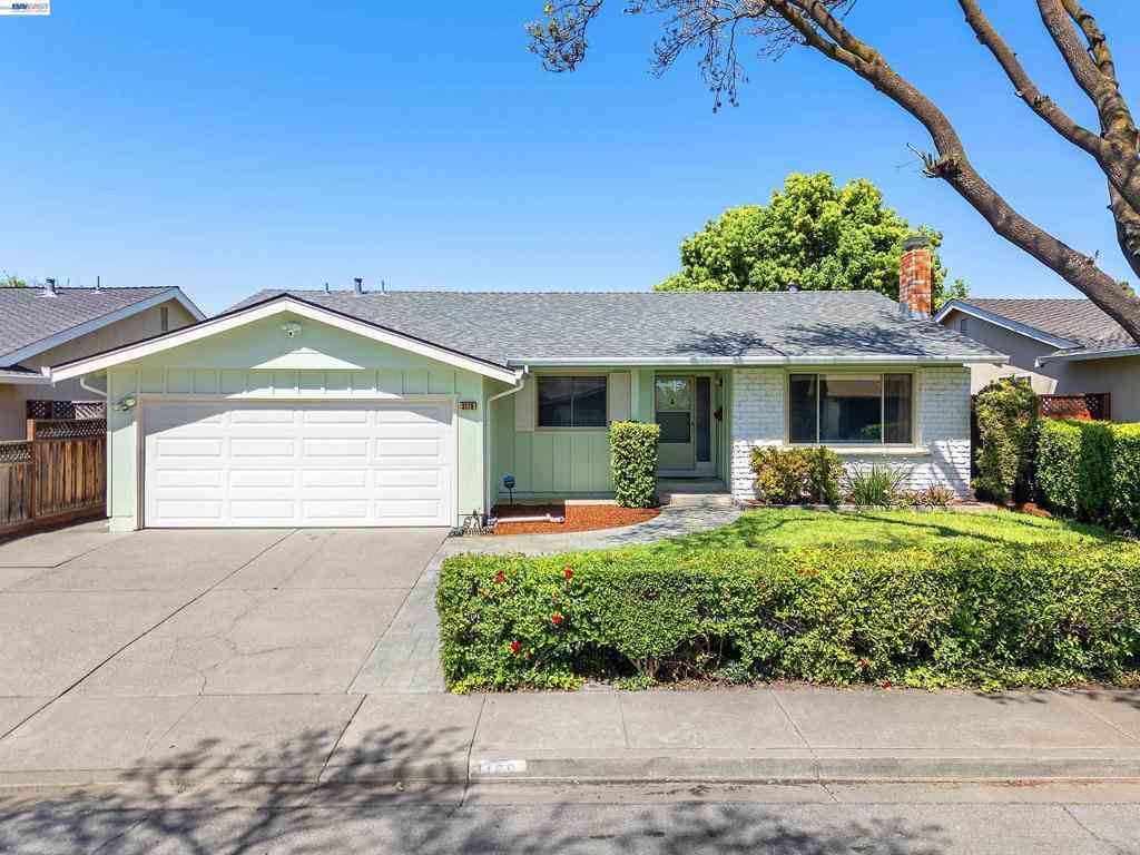 Homes For Sale - 3179 Mackenzie Pl<br/> Fremont, CA 94536