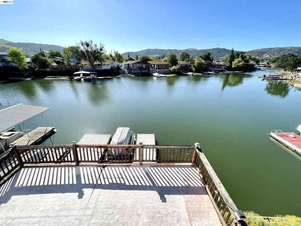 Homes For Sale - 668 Keys Blvd.<br/> Lake County, Clearlake Oaks, CA 95423