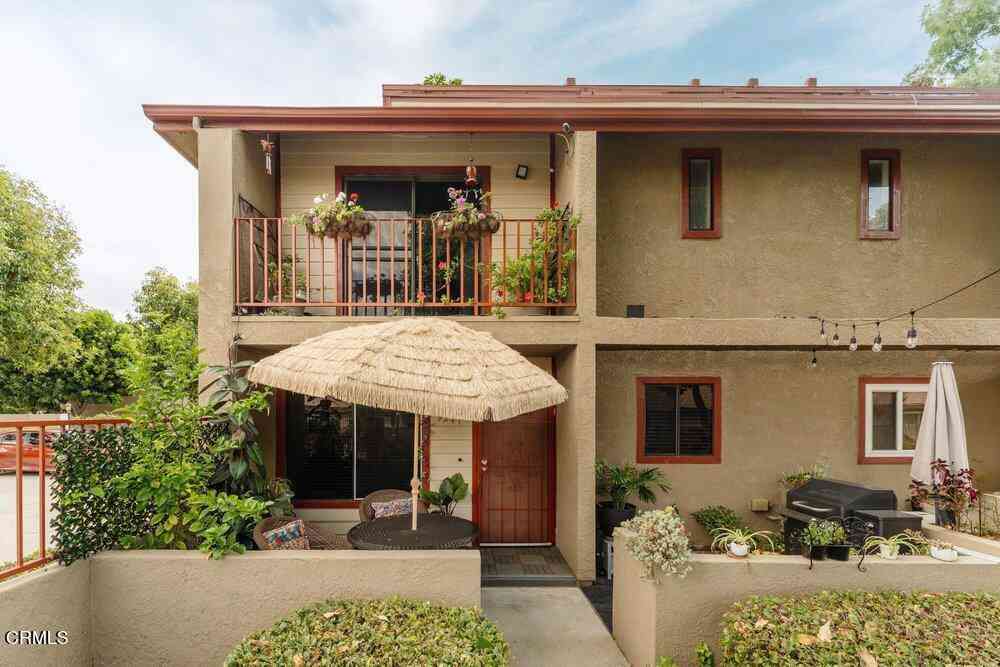 Townhouse For Sale - 9241 Park Street #32<br/> Bellflower, CA 90706