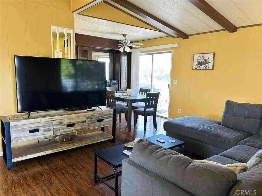 Mobile Home For Sale - 18540 Soledad Canyon Rd #10<br/> Canyon Country, CA 91351