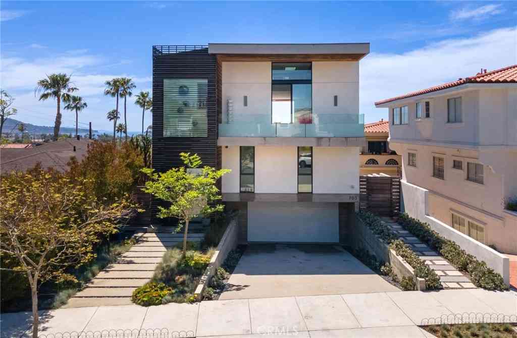 Homes For Sale - 703 N Lucia<br/> Redondo Beach, CA 90277