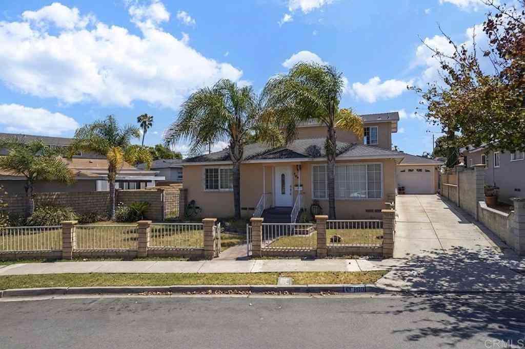 Homes For Sale - 108 Whitney Street<br/> Chula Vista, CA 91910