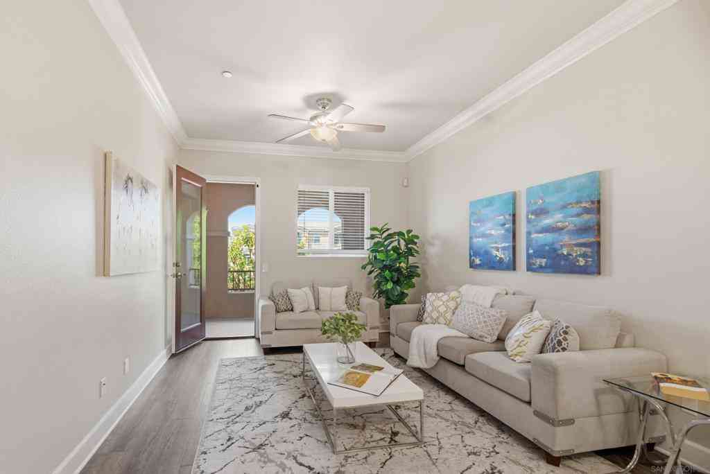 Townhouse For Sale - 784 Ada St. #1<br/> Chula Vista, CA 91911