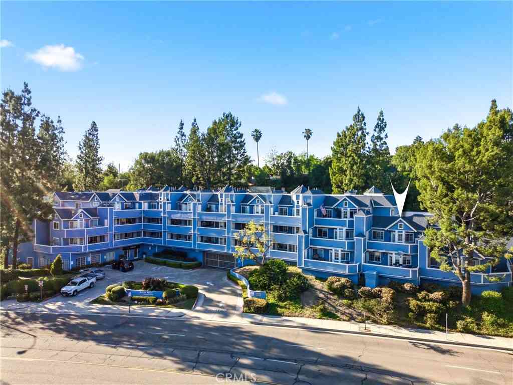 Condo For Sale - 1501 Brea #50<br/> Fullerton, CA 92835