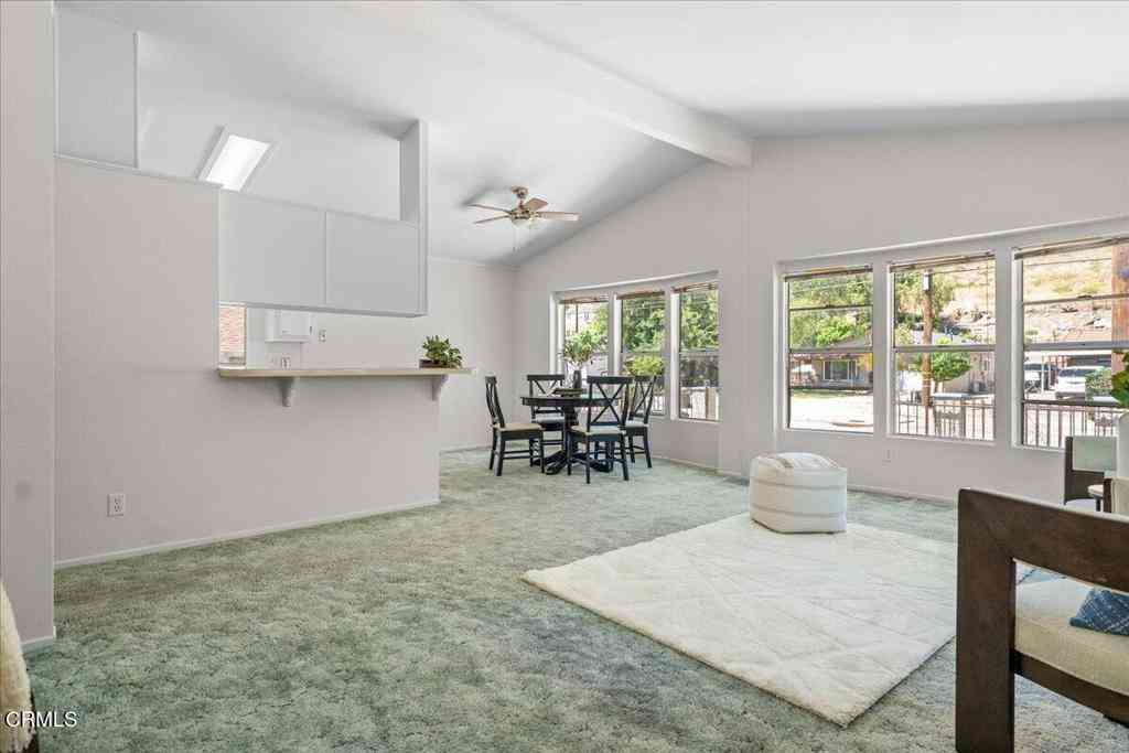 Mobile Home For Sale - 952 N Main Street<br/> Ventura County, Piru, CA 93040