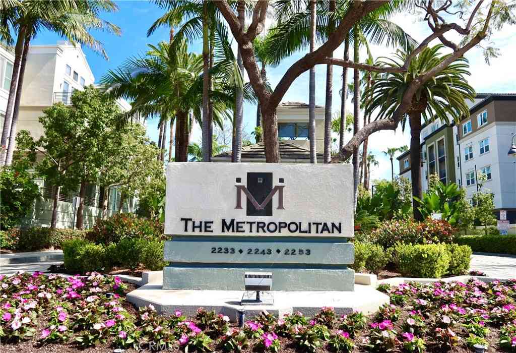 Condo For Rent - 2243 Martin #110<br/> Irvine, CA 92612