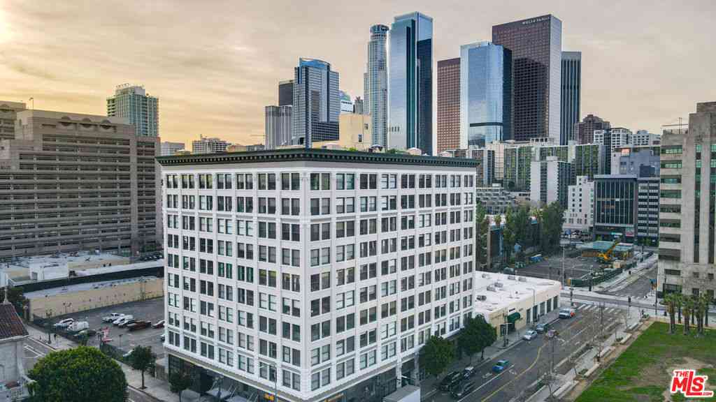 Condo For Sale - 108 W 2nd Street #309<br/> Los Angeles, CA 90012