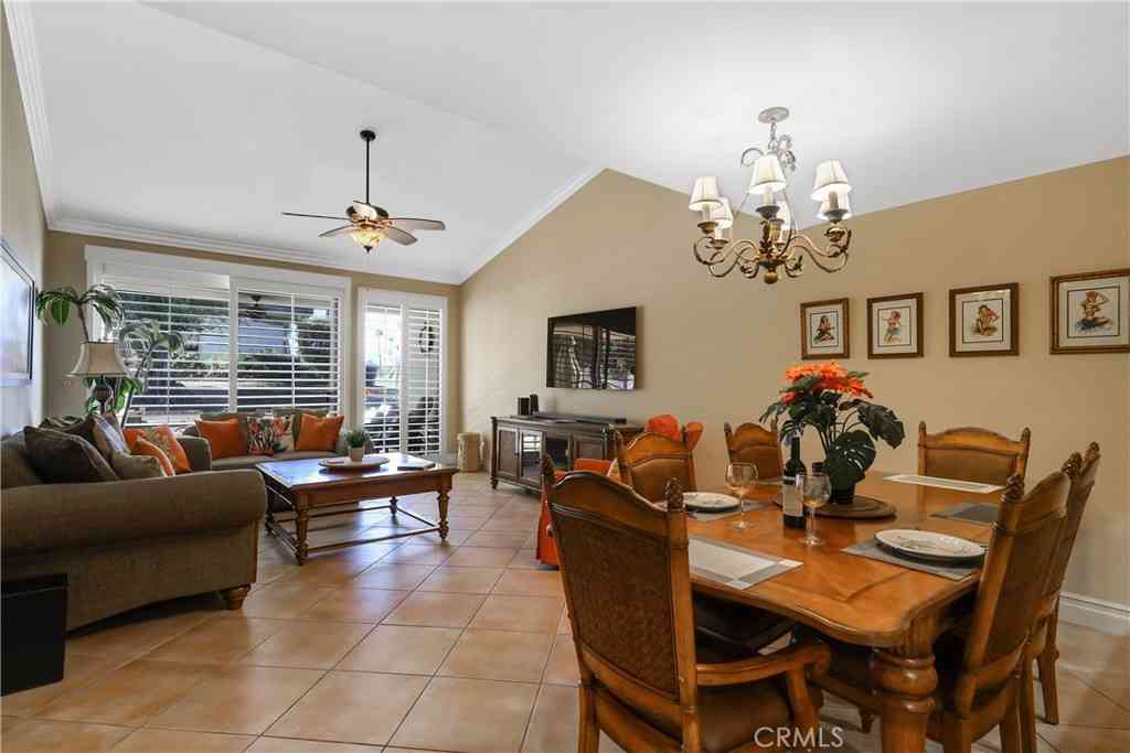 Homes For Sale - 6 Tortosa<br/> Rancho Mirage, CA 92270