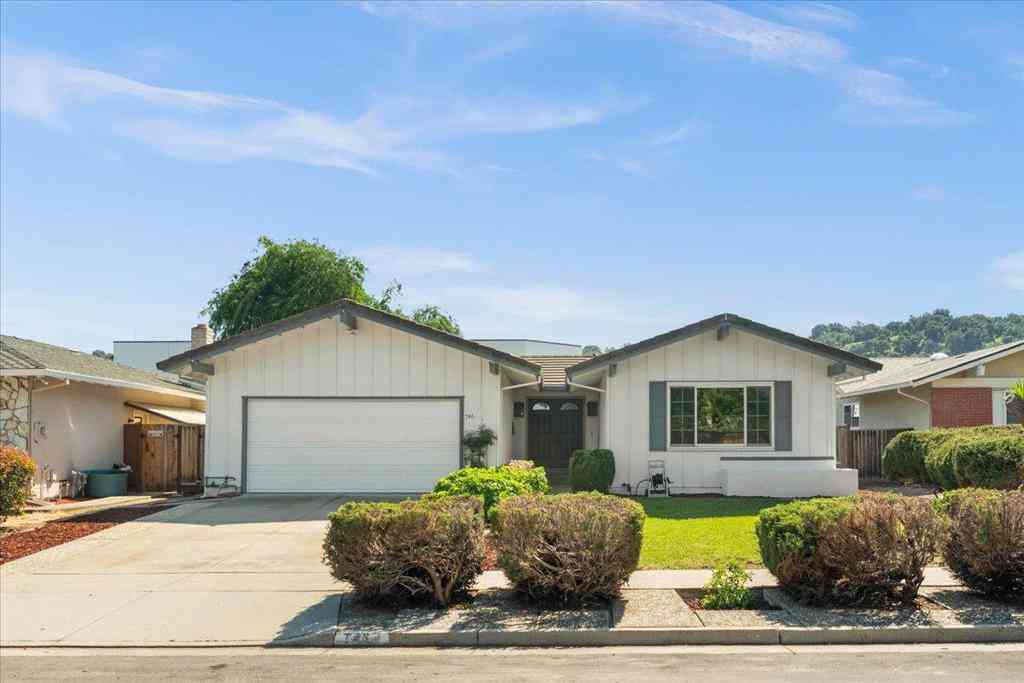 Homes For Sale - 746 Almeria Drive<br/> San Jose, CA 95123