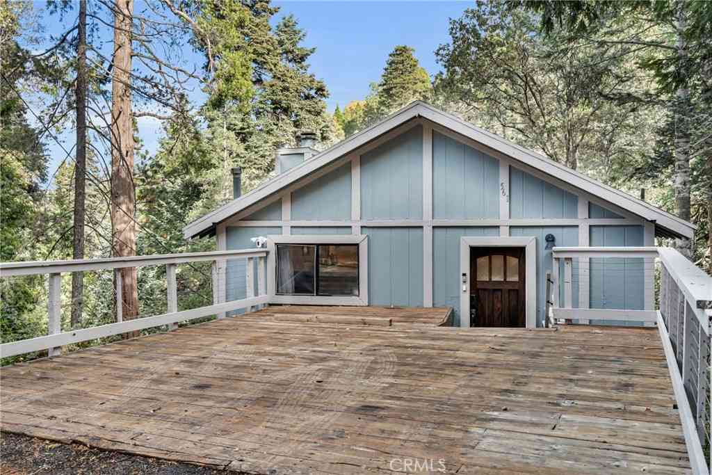 Homes For Sale - 561 Dover Court<br/> Lake Arrowhead, CA 92352