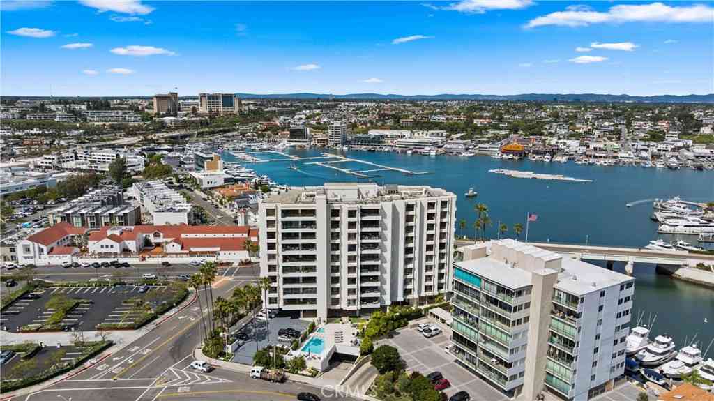 Condo For Rent - 601 Lido Park Drive #8A<br/> Newport Beach, CA 92663