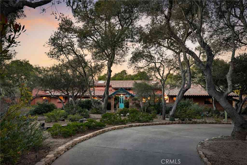 Homes For Sale - 1251 Mesa Oaks<br/> Lompoc, CA 93436