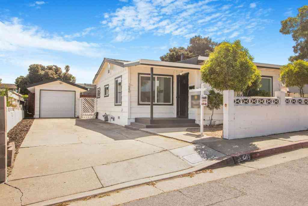 Homes For Sale - 1640 Judson Street<br/> Monterey County, Seaside, CA 93955